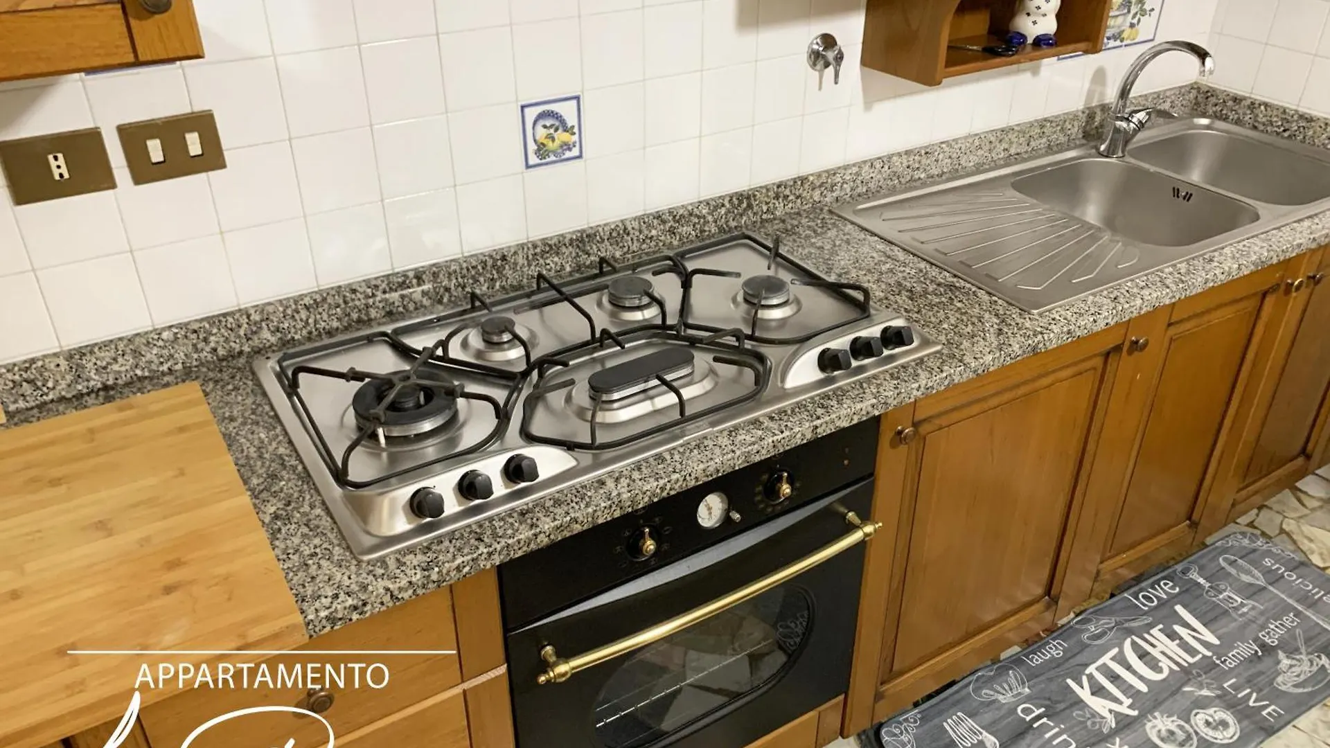 Apartment Appartamento La Piazza Montese