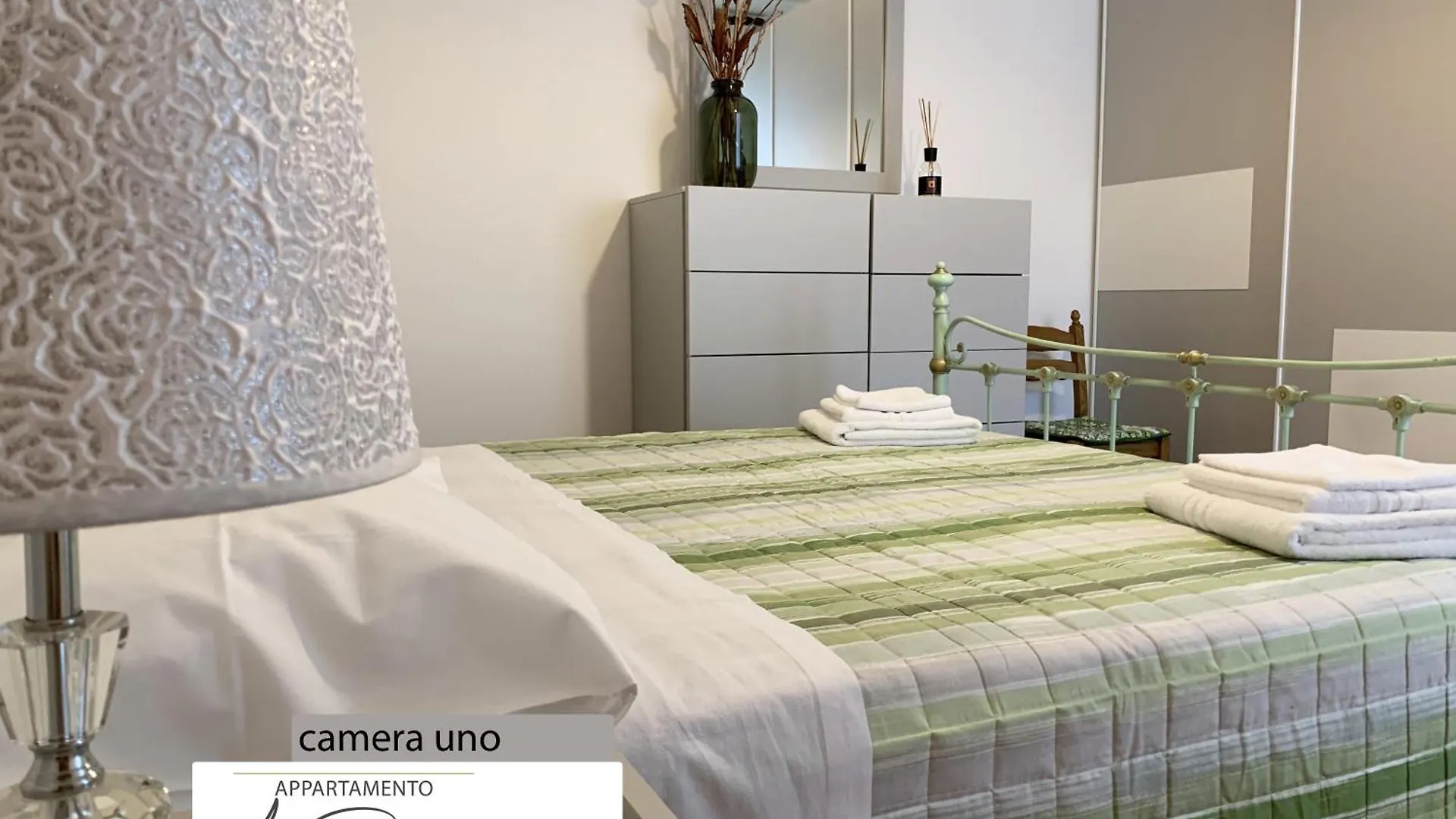 Appartamento La Piazza Montese Apartment
