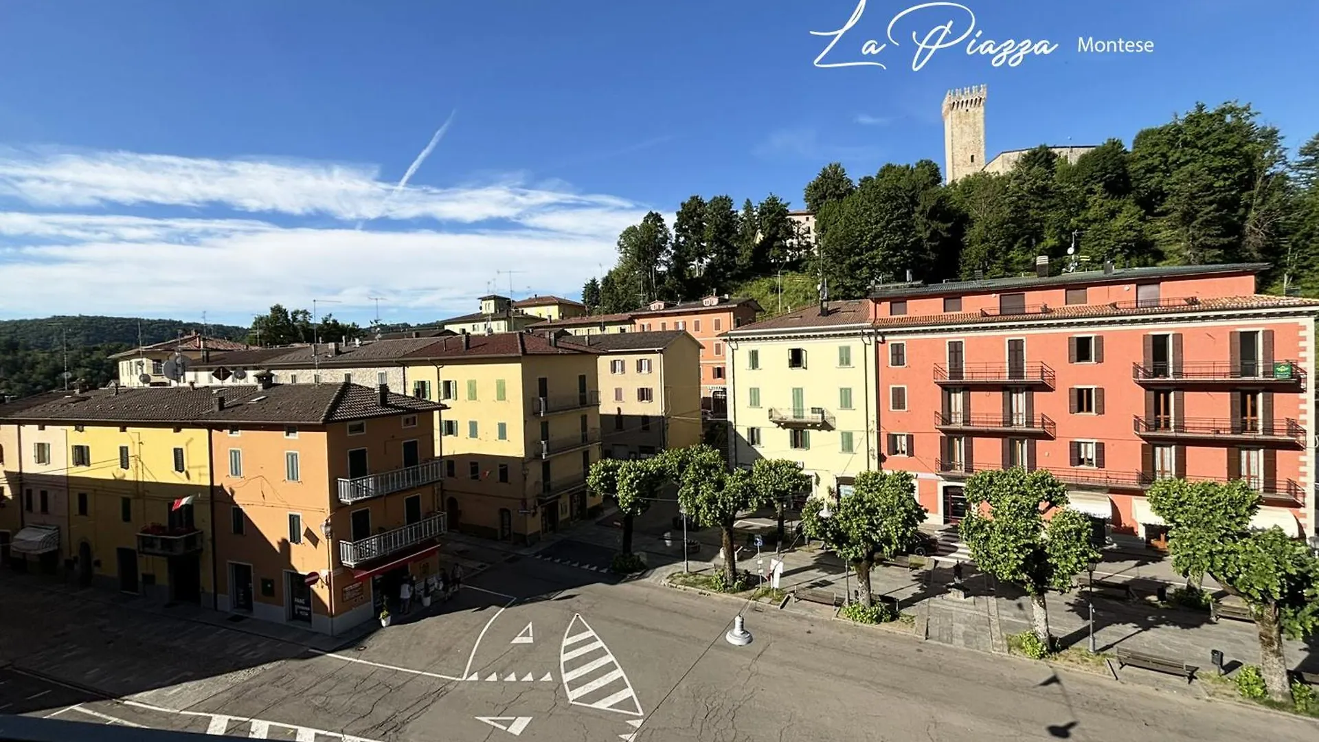 Apartment Appartamento La Piazza Montese